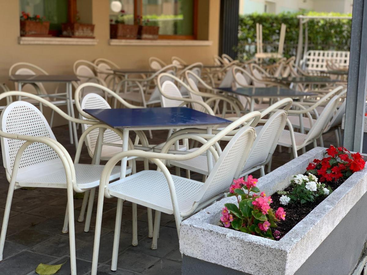 Hotel Del Vecchio Rimini Eksteriør billede