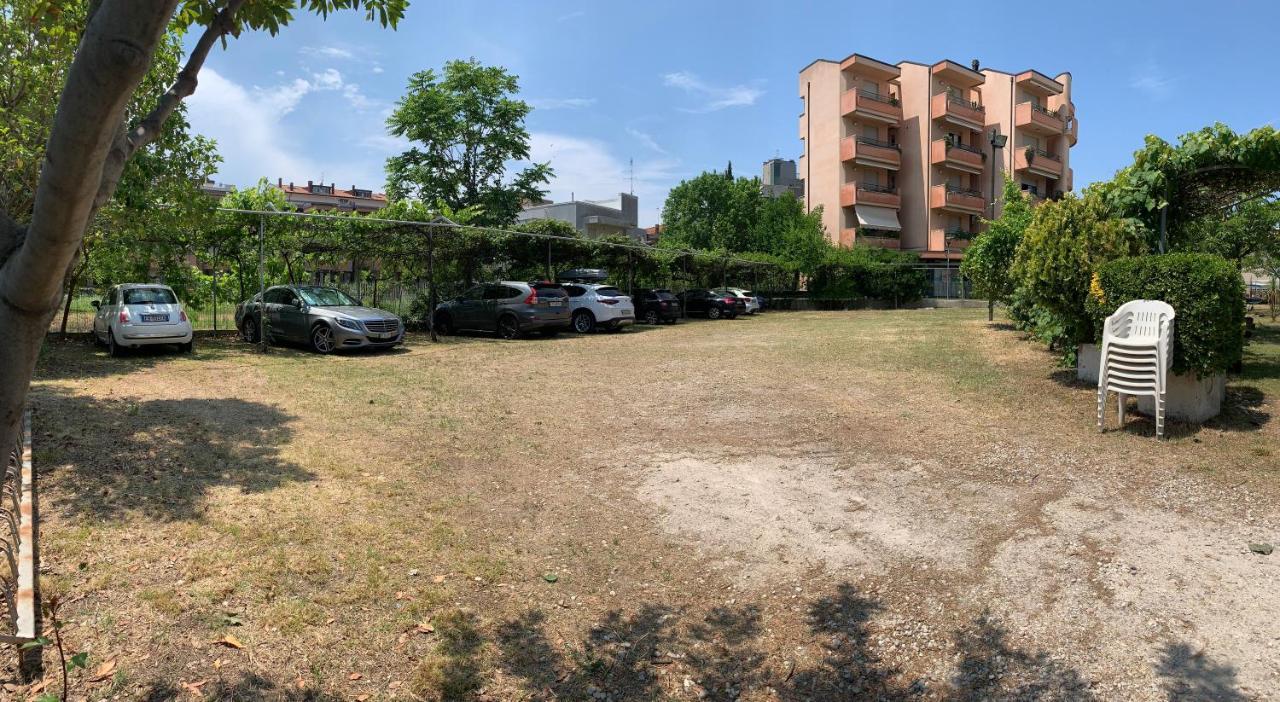 Hotel Del Vecchio Rimini Eksteriør billede