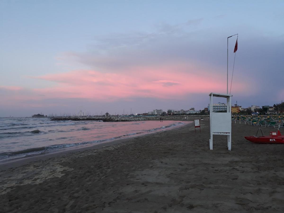 Hotel Del Vecchio Rimini Eksteriør billede